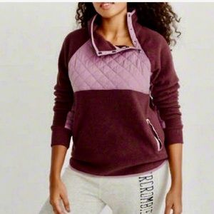 Abercrombie & Fitch quilted fleece pullover size M